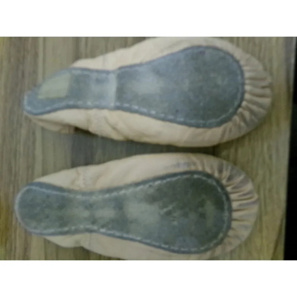 Pre-Owned Dance Ballet Shoes DUX Dance Kids 13M Man Made Full Sole (Copy)